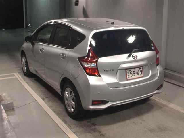 2019 Nissan Note e-パワー エマブレ auction photo 2