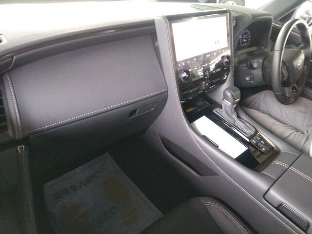 2025 Toyota Alphard Z auction photo 3