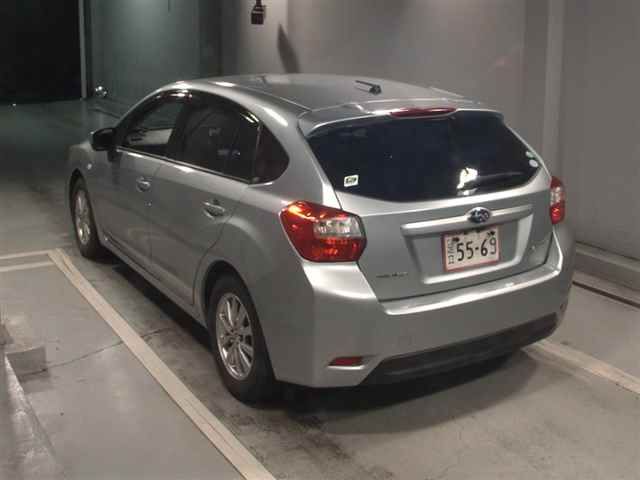 2015 Subaru インプレッサ スポーツ 4WD 1.6i-L auction photo 2