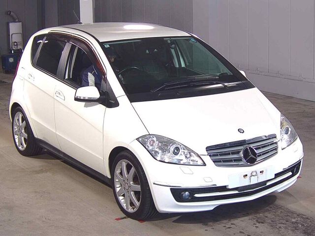 Japan Auction Vehicles 8 2012 Mercedes-Benz A-Class A180 auction photo
