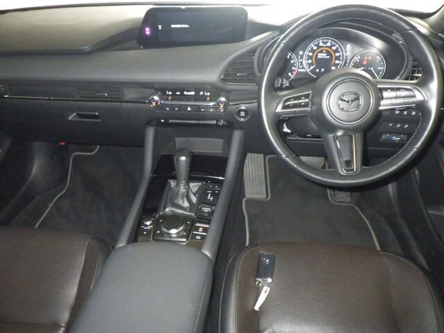 2021 Mazda 3ファストバック 20S L Package auction photo 3