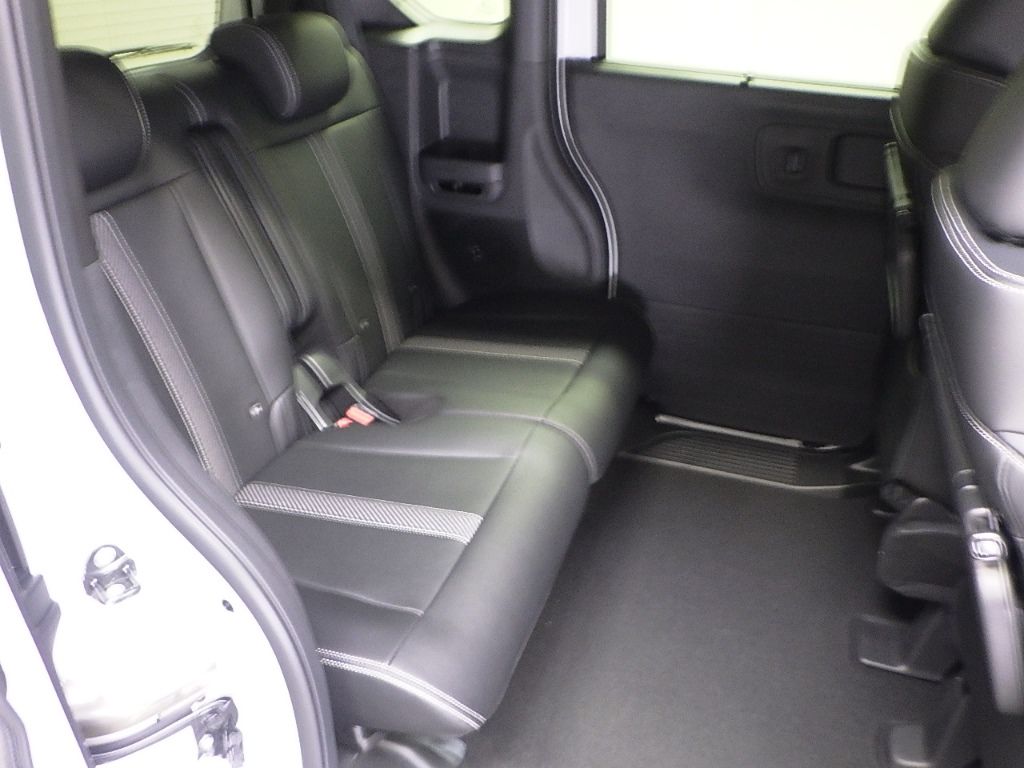 2026 Honda N-BOX Custom Turbo Coordinate Style auction photo 7