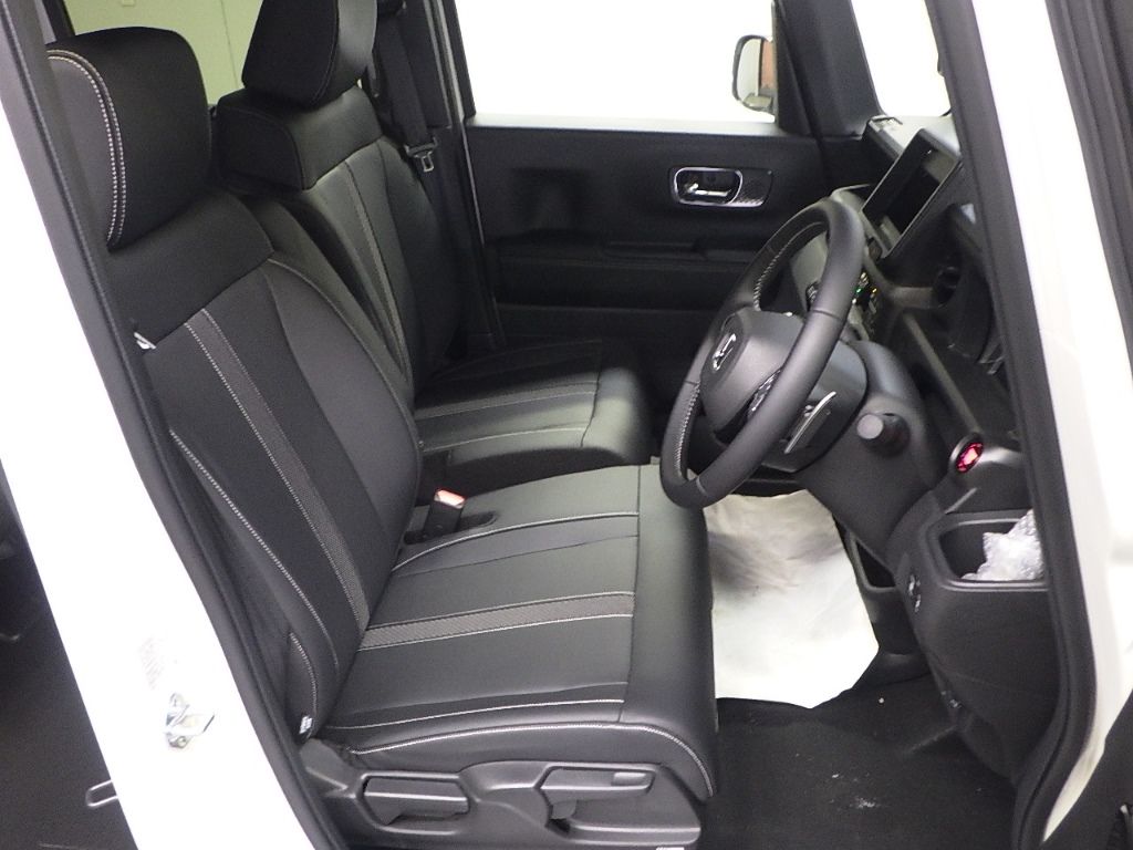2026 Honda N-BOX Custom Turbo Coordinate Style auction photo 6