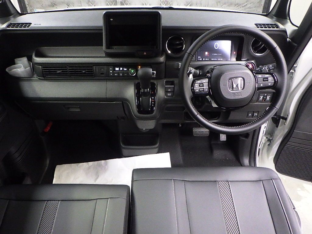 2026 Honda N-BOX Custom Turbo Coordinate Style auction photo 3