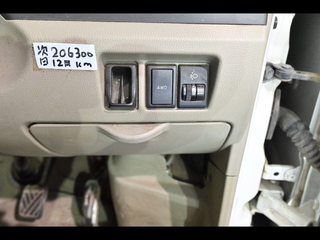 2010 Suzuki エブリィ バン 4WD PC ハイルーフ auction photo 11