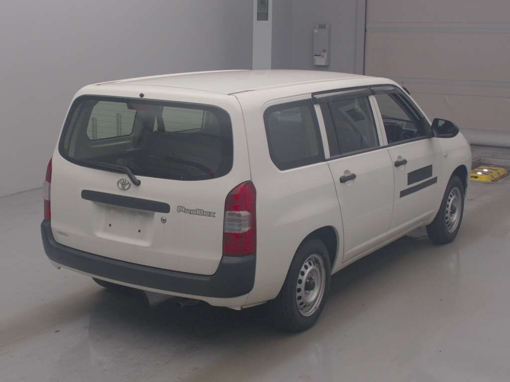 2021 Toyota Probox DXコンフォート 4WD auction photo 2