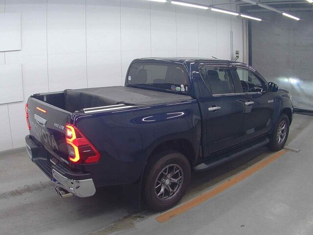 2023 Toyota Hilux Z 4WD auction photo 5