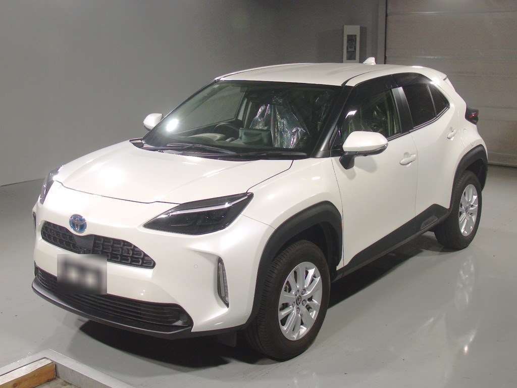 Japan Auction Vehicles 4 2021 Toyota Yaris Cross ハイブリッドG auction photo