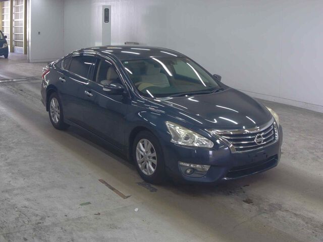 2017 Nissan Teana XLナビAVMパッケ Japan auction vehicle