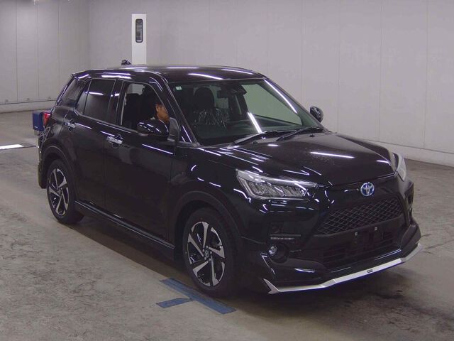 2026 Toyota Raize Hybrid Z Japan auction vehicle