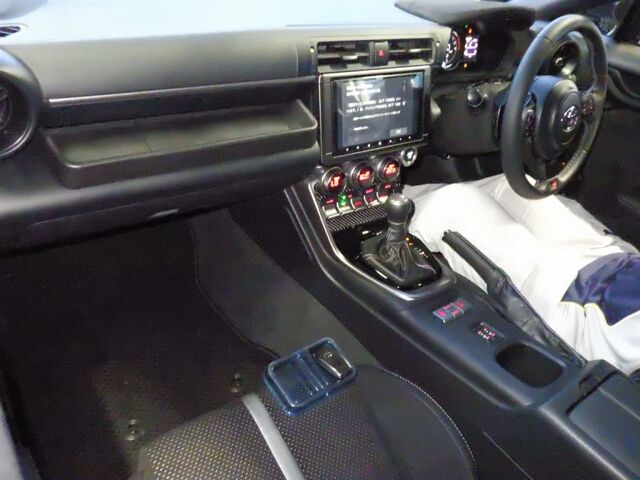 2024 Toyota GR86 RZ auction photo 3