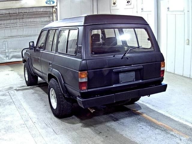 1989 Toyota Land Cruiser 60 VX High Roof 4WD auction photo 2