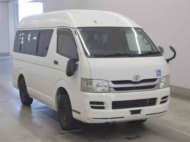 2010 Toyota Hiace DX ウェルキャブ10人乗リ Japan auction vehicle
