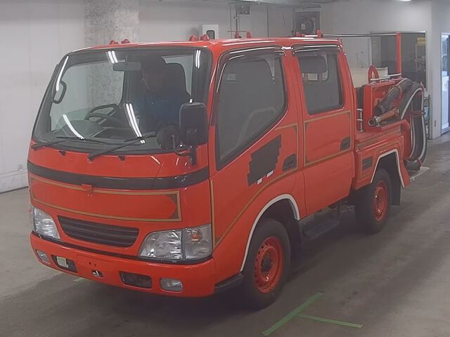 2002 Toyota Dyna Wキャブ ショウボウ 4WD auction photo 4