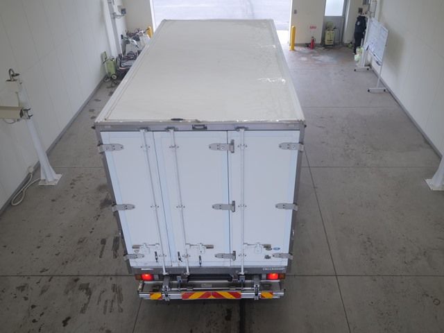 2012 Isuzu Elf Refrigerated PG. HV auction photo 3