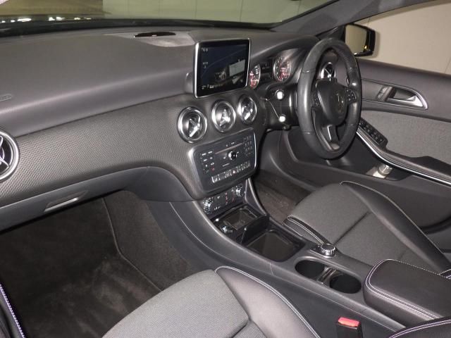 2016 Mercedes-Benz A 180 auction photo 2