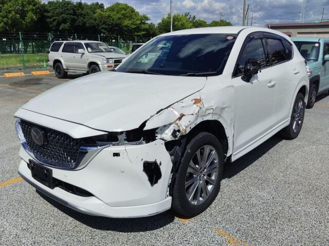 2024 Mazda CX-5 XD Exclusive Mod 4WD auction photo 4