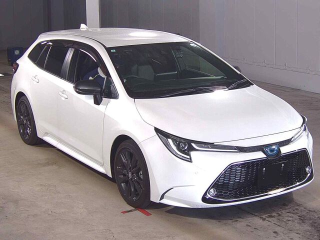 Japan Auction Vehicles 8 2021 Toyota Corolla Touring ハイブリッドWXB 4WD auction photo