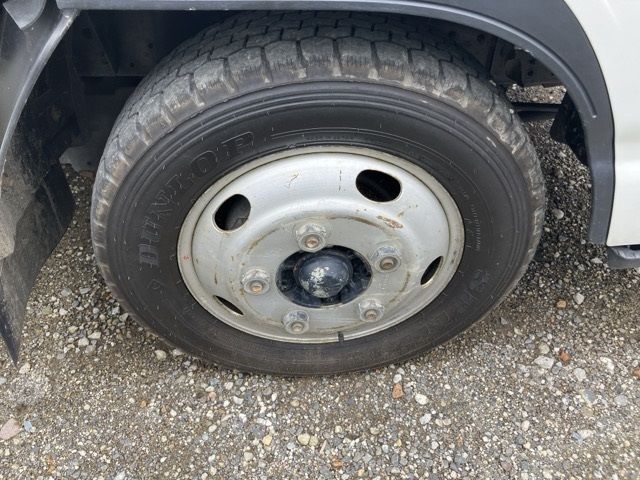 2018 Isuzu Elf dump auction photo 6