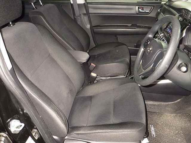 2017 Toyota Corolla Fielder 1.5G auction photo 9