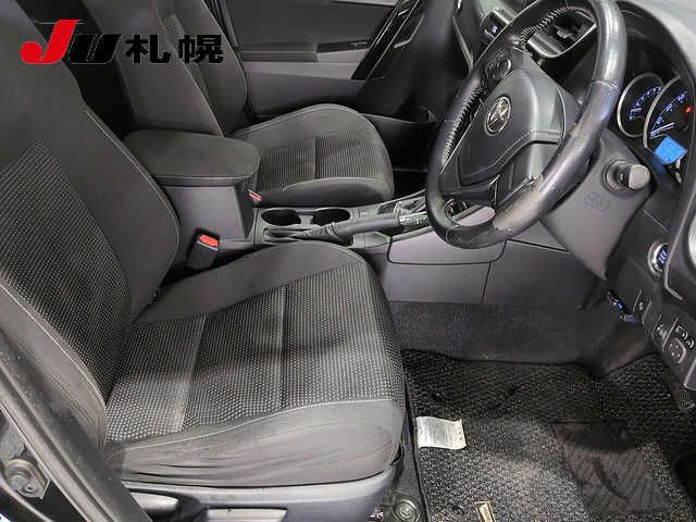 2016 Toyota Auris 4WD 150X auction photo 5