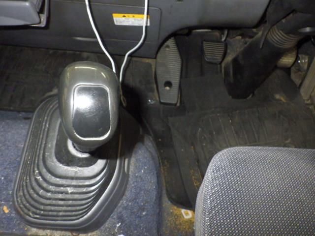 2009 Isuzu Forward クレーン付 auction photo 7