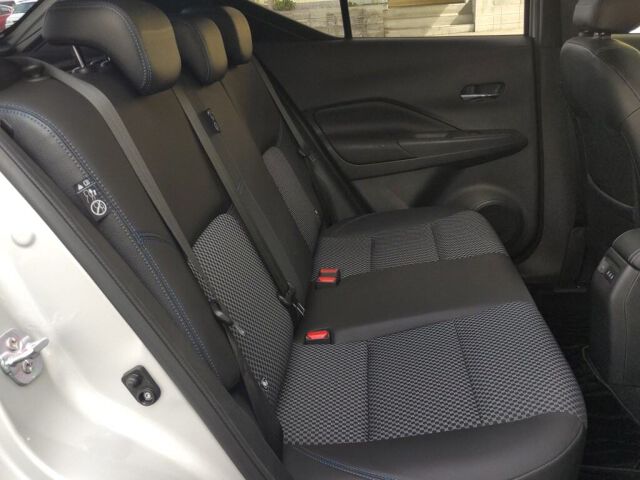 2021 Nissan Kicks X auction photo 6