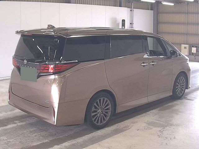 2024 Toyota Alphard Z 4WD auction photo 5