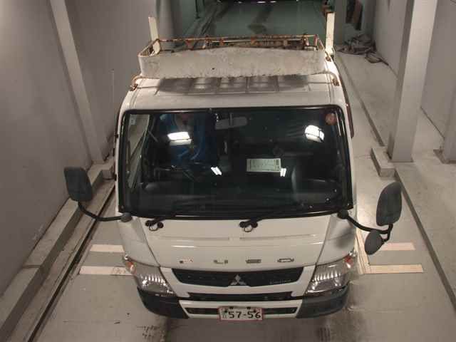 2015 Mitsubishi Fuso Canter dump auction photo 6