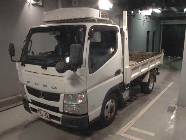 2015 Mitsubishi Fuso Canter dump auction photo 4