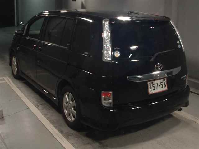2016 Toyota Isis Platana auction photo 2