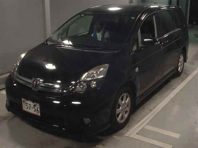 2016 Toyota Isis Platana auction photo 4