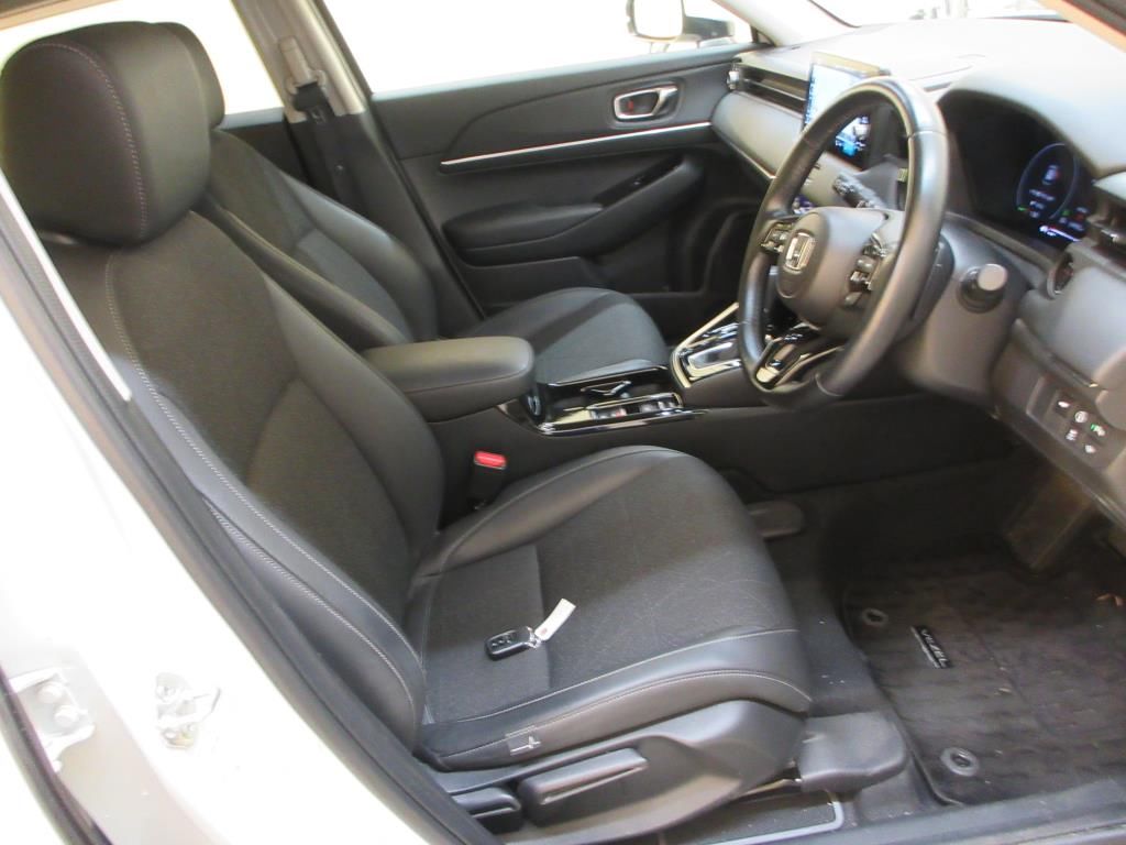 2023 Honda Vezel e:HEV Z auction photo 6