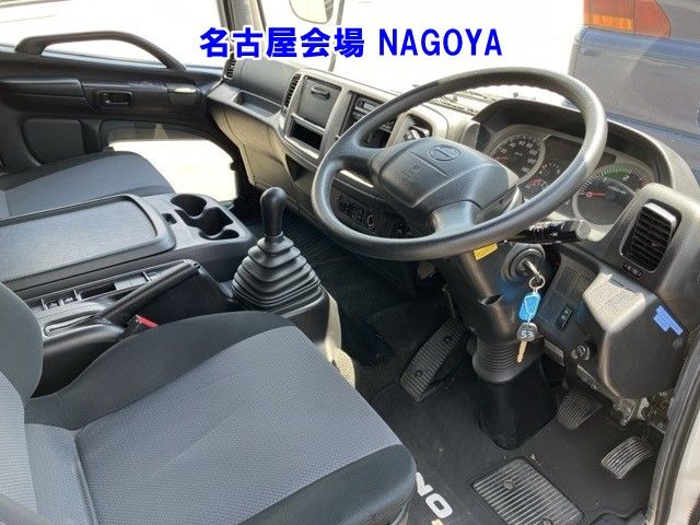 2016 Hino Ranger ヒラ.アルミB auction photo 4