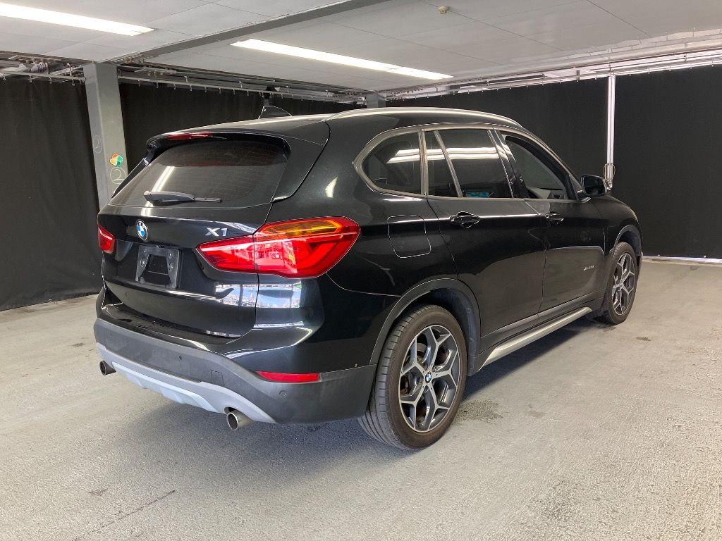 2015 BMW X1 xDrive25i xLine auction photo 4