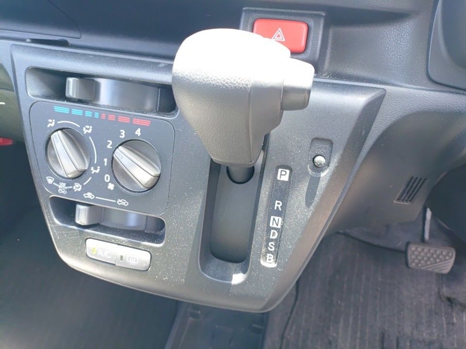 2021 Daihatsu Mira e:S auction photo 12