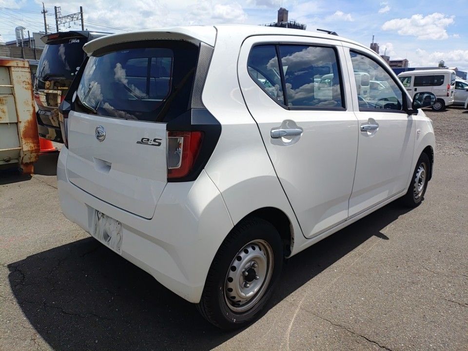 2021 Daihatsu Mira e:S auction photo 2