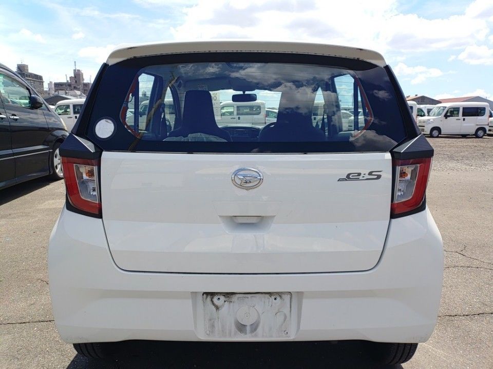 2021 Daihatsu Mira e:S auction photo 5