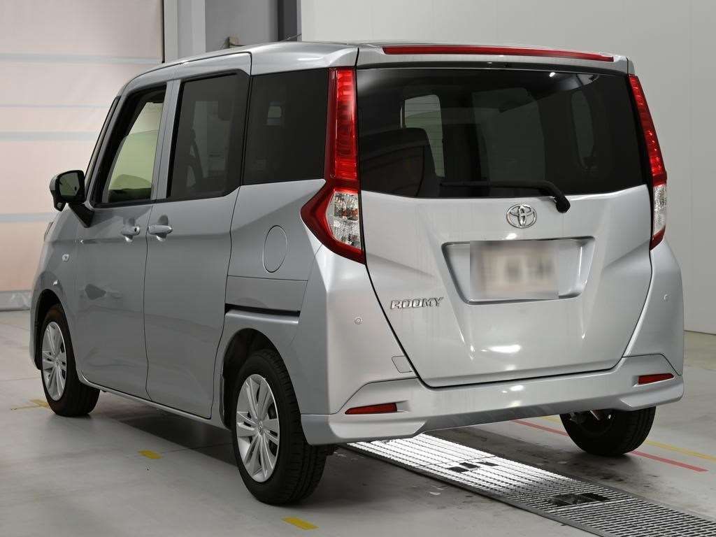 2021 Toyota Roomy X auction photo 6