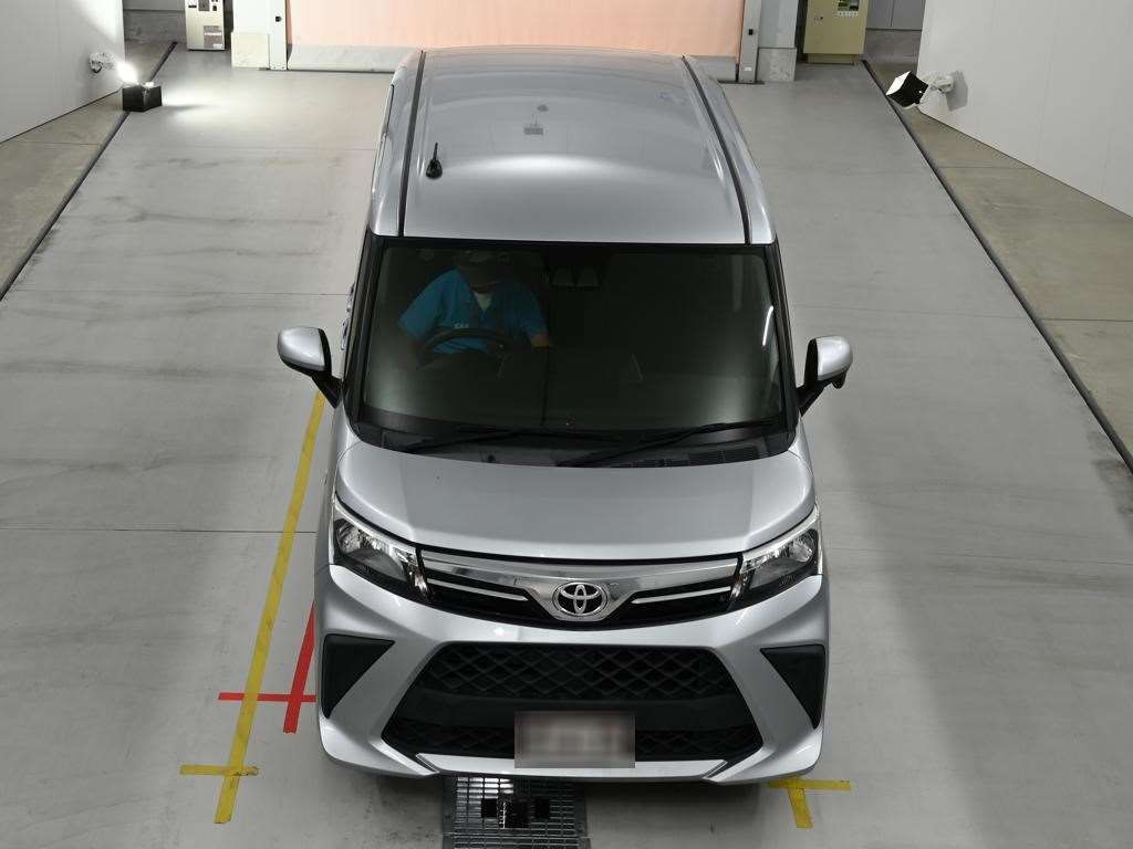 2021 Toyota Roomy X auction photo 7