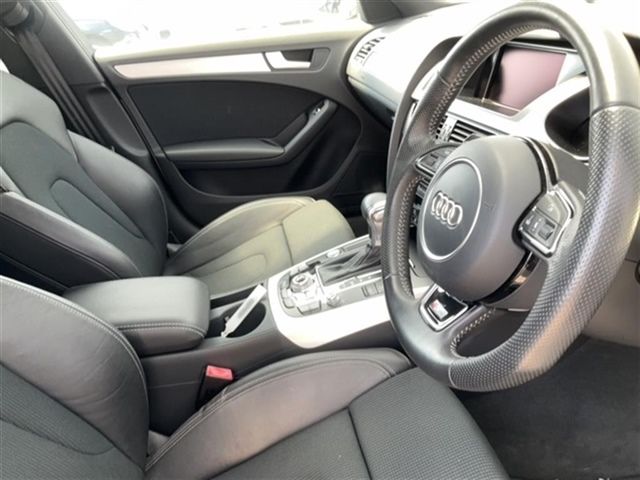 2014 Audi A4 4WD 2.0TFSIクワトロ auction photo 7