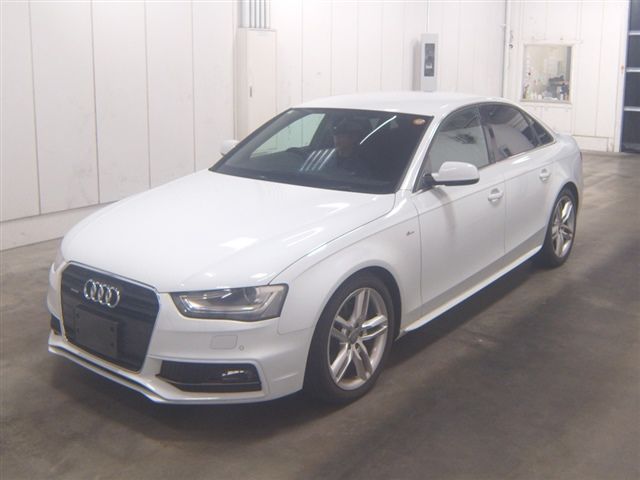 2014 Audi A4 4WD 2.0TFSIクワトロ auction photo 4