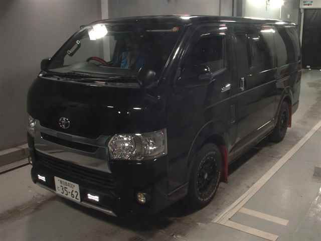 2018 Toyota Hiace ロングスーパーGL auction photo 4