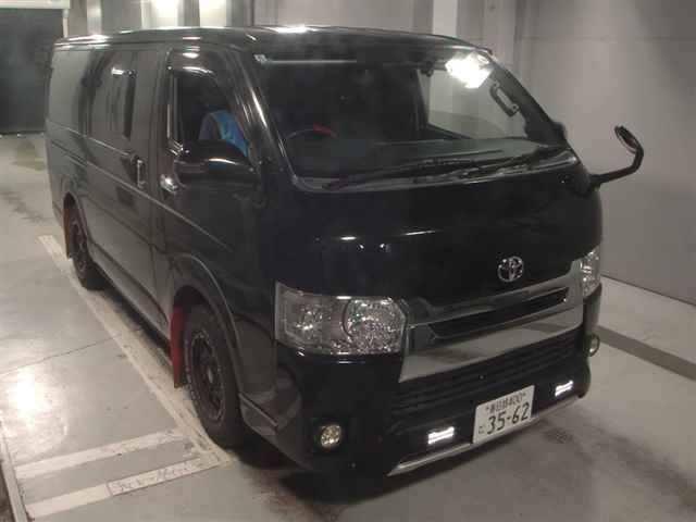 Japan Auction Vehicles 11 2018 Toyota Hiace ロングスーパーGL auction photo