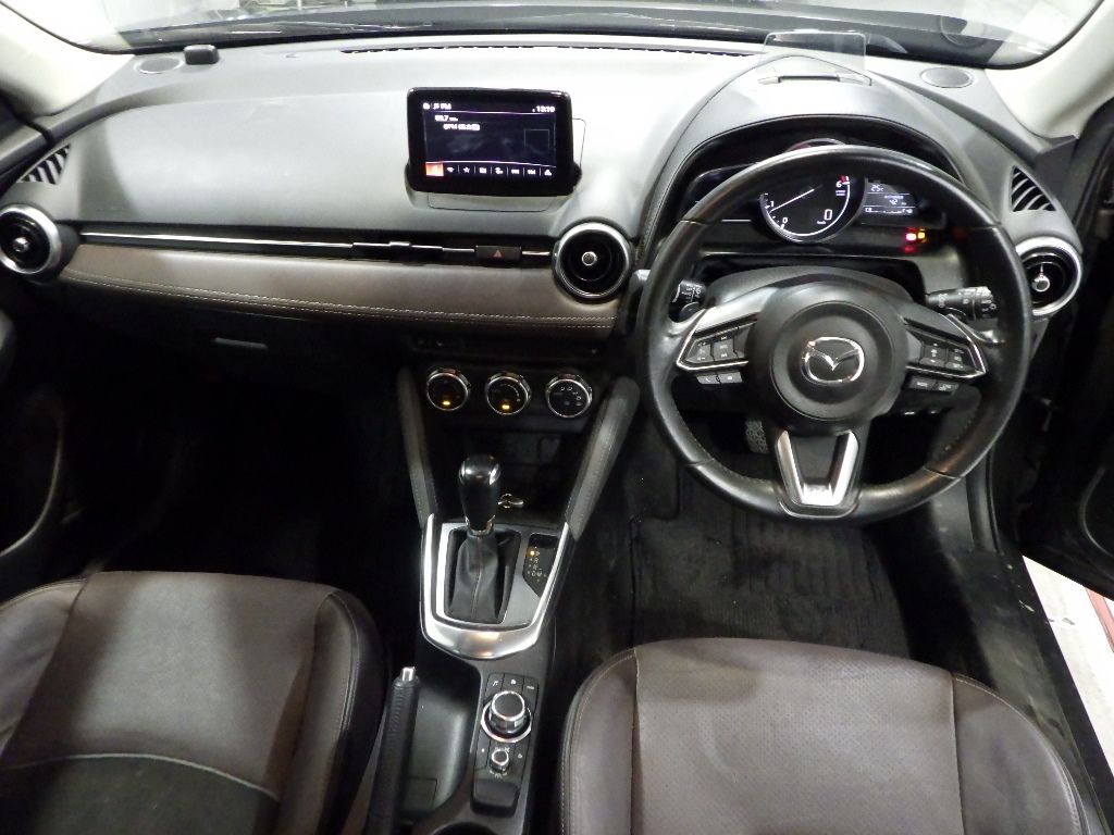 2017 Mazda CX-3 XDノーブルブラウン auction photo 3