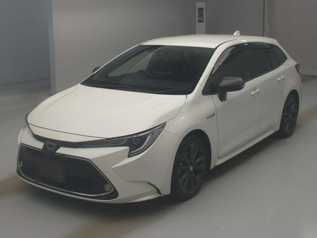 2020 Toyota Corolla Touring Hybrid Double By Japan auction vehicle