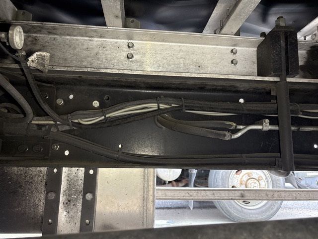 2018 Mitsubishi Fuso Fighter Aluminum Wing auction photo 12