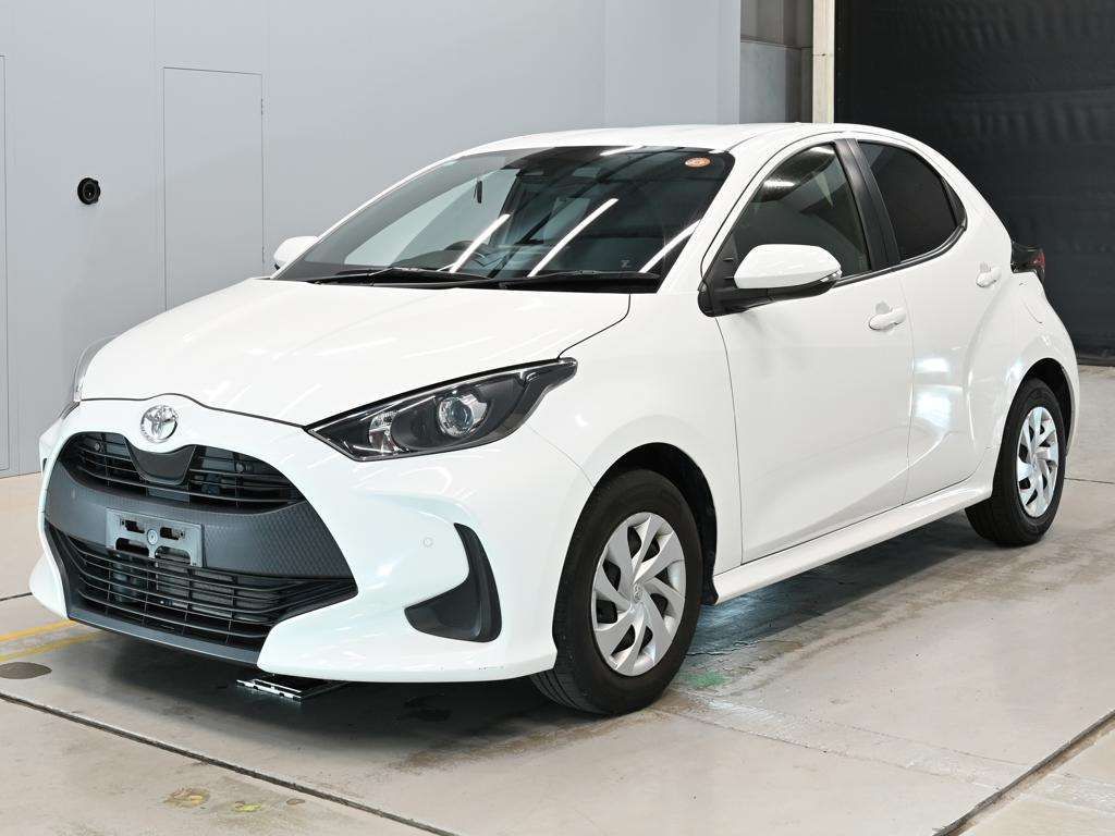Japan Auction Vehicles 14 2022 Toyota Yaris X auction photo