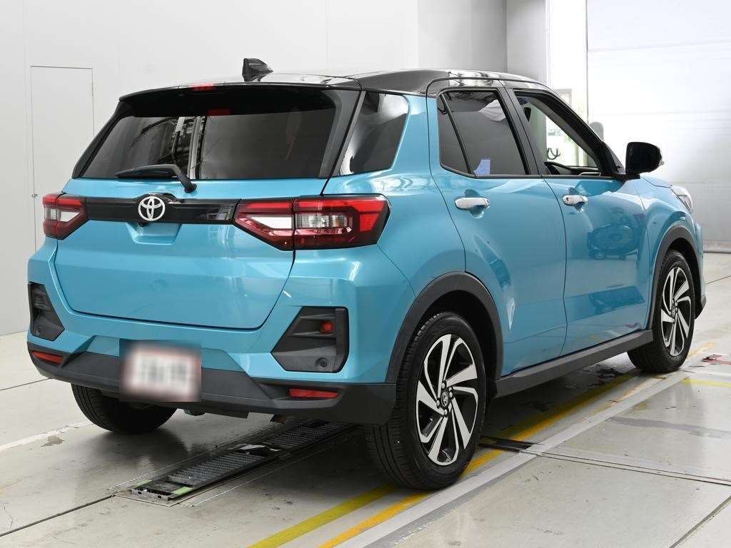 2023 Toyota Raize Z 4WD auction photo 2