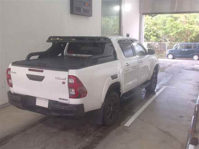 2023 Toyota Hilux Z GR SPORT auction photo 5